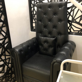 Манікюр модний педикюр, фото - салон краси Devati