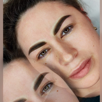 Перманентний макіяж татуаж
                    Мастер перманентного макияжа Вікторія Луцк