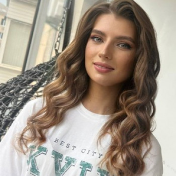 Зачіски
                    Салон краси Beauty Bar Вінниця