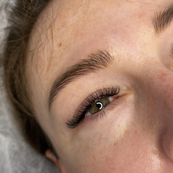 Нарощення Вій
                    Салон краси Beauty Bar Вінниця