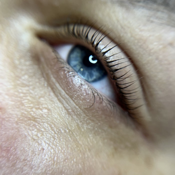 Ламінування вій