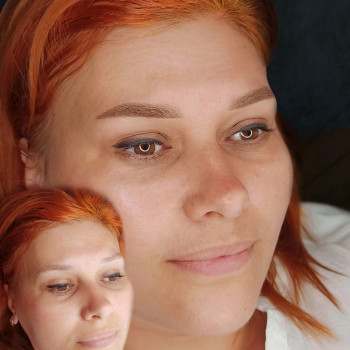 Пудрові брови До/після