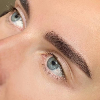 Корекція + фарбування брів
                    Салон красоты NS beauty studio Одесса