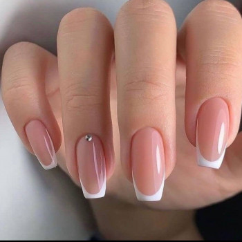 Французский маникюр минимализм деловой, фото - Салон красоты NS beauty studio