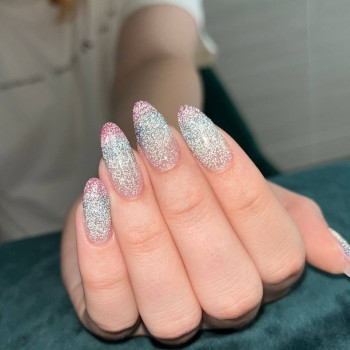 Манікюр хрустальна кішка