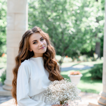 Прическа на вечер, свадебная прическа, косички, укладки
                    Мастер по наращиванию волос Елена Киев