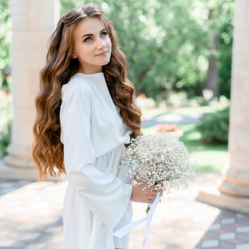 Прическа на вечер, свадебная прическа, косички, укладки
                    Мастер по наращиванию волос Елена Киев