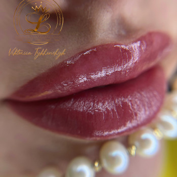 Перманентный макияж
                    Бровист Виктория Николаев