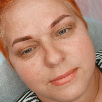 Перманентний макіяж брів