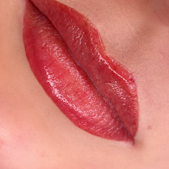 Перманентний макіяж
                    Мастер перманентного макияжа Лиана Днепр