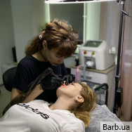 Мастер перманентного макияжа Катя Виходцева на Barb.ua
