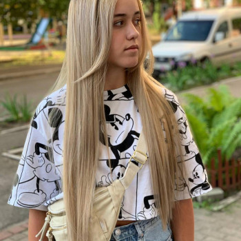 Стрижка на довге волосся з чолкою подовжений чубчик боків, фото - Салон краси Fargo