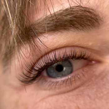 Фото з портфоліо майстра Катерина Давиденко (лешмейкер, Тернопіль)