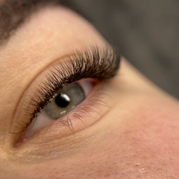 Фото з портфоліо майстра Катерина Давиденко (лешмейкер, Тернопіль)