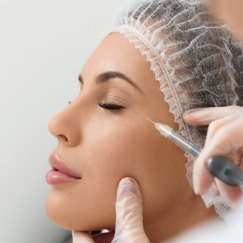 Мезотерапия лица
                    Косметолог-ін'єкціоніст Вероника Одеса