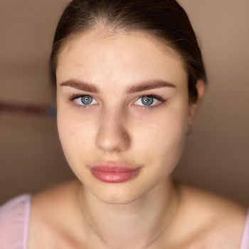 Перманентний макіяж
                    Мастер перманентного макияжа Диана Киев