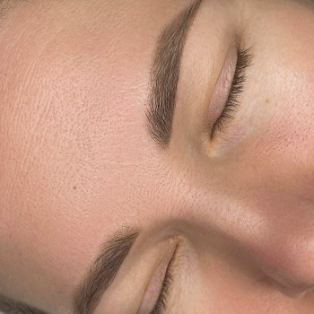 Перманентний макіяж
                    Мастер перманентного макияжа Диана Киев