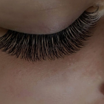 Нарощування вій
                    Лешмейкер  Вінниця