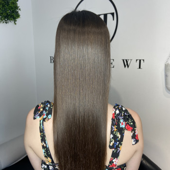 Кератинове вирівнювання
                    Трітментолог Кристина Дніпро