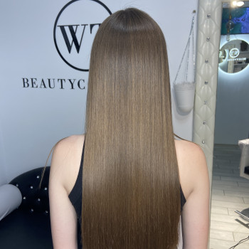 Кератинове вирівнювання
                    Трітментолог Кристина Дніпро