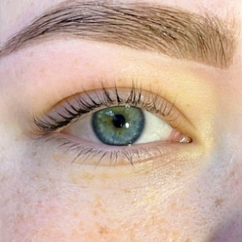 Фарбування, ламінування, ботокс вій
                    Лешмейкер Ann Киев