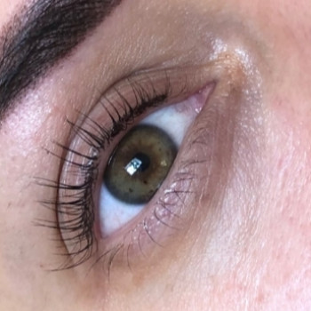 Фарбування, ламінування, ботокс вій
                    Лешмейкер Ann Киев