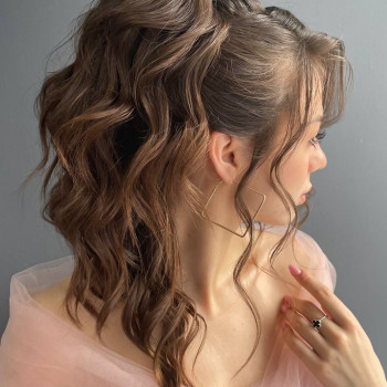 Прическа и макияж - образ в 4 руки
                    Парикмахер Татьяна Запорожье