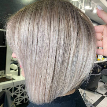 Стрижка жіноча
                    Салон красоты Fargo Киев