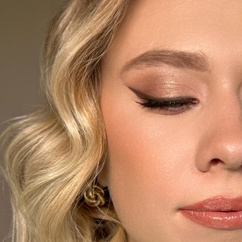 Коричнева стрілочка