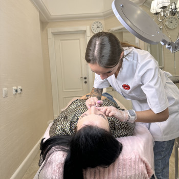 Збільшення губ
                    Косметолог-ін'єкціоніст Татьяна Київ