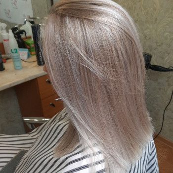 Мелірування, airtuch, контурінг волосся
                    Салон краси Kalina Studio Запоріжжя