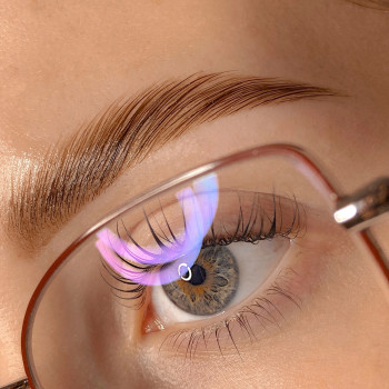 Корекція та фарбування брів
                    Бровист Эвелина Киев