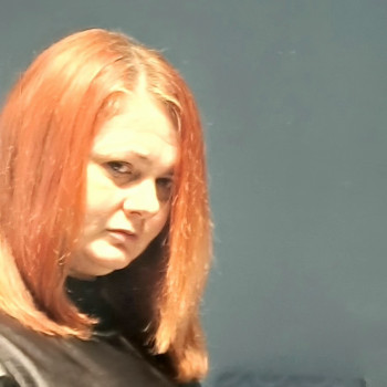 Обожнюю рудий колір волосся. Неймовірні жінки носять руде. 
 