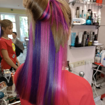 Яскраве, креативне фарбування
                    Салон краси Kalina Studio Запоріжжя