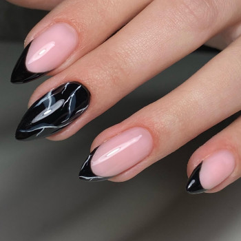 Французский маникюр черный мраморный, фото - Мастер маникюра Анна-Марія Бамбуляк