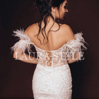 Вечірні зачіски
                    Перукар-візажист Елена Харків