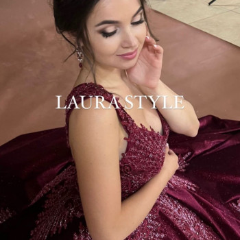 Макіяж
                    Парикмахер-визажист Елена Харьков