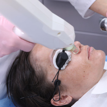 Видалення тату
                    Майстер перманентного макіяжу Ксенія Київ