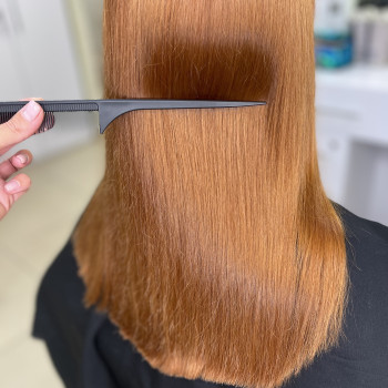 Реконструкция волос
                    Парикмахер Римма Харьков