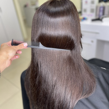 Реконструкция волос
                    Парикмахер Римма Харьков