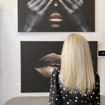 Нарощення волосся
                    Майстер з нарощування волосся  Київ