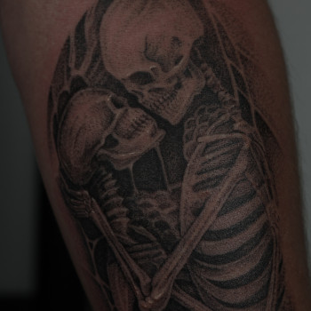 Реализм техникой випшейдинг
                    Тату мастер Эльнур Одесса