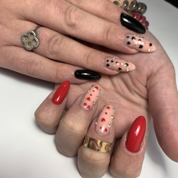 Манікюр + покриття
                    Салон красоты Энжой Запорожье