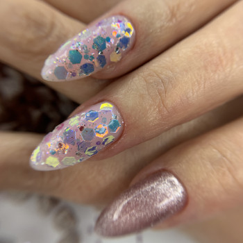 Манікюр + покриття
                    Салон красоты Энжой Запорожье