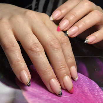 Нігтьовий сервіс