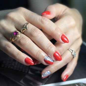 Нігтьовий сервіс