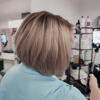 Air touch
                    Парикмахер-универсал Алена Харьков