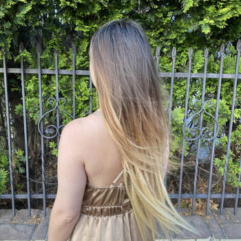 подовження дредів на потилиці натуральним волоссям   