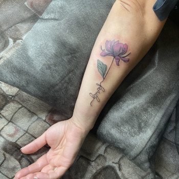 Перетворила чорну тату на кольорову