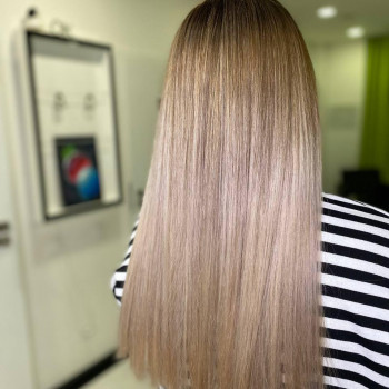 Женская стрижка прямые волосы, фото - Салон красоты Fargo